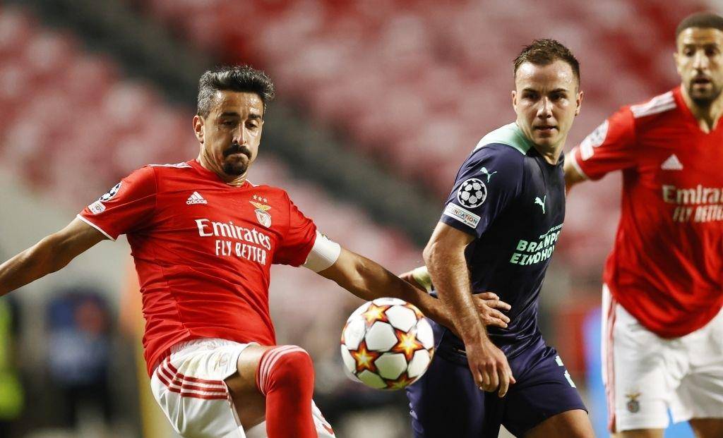 错失开门红！米利西奇遭炮轰：防守体能这么差，外教还不如水庆霞