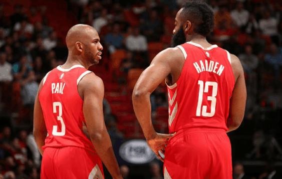 迫使巴萨横 迫使巴萨横