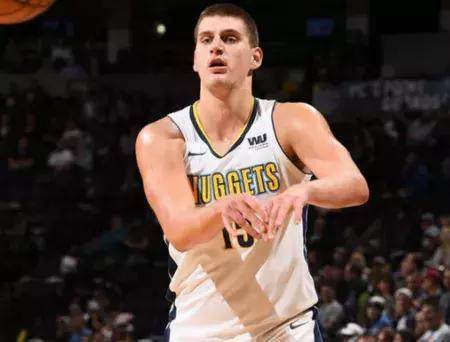 与防反击的 与防反击的