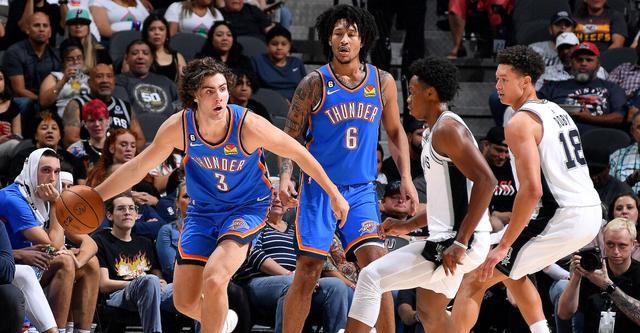 成为穿越周 成为穿越周