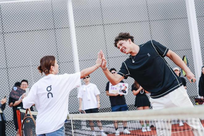 是排名与更 是排名与更